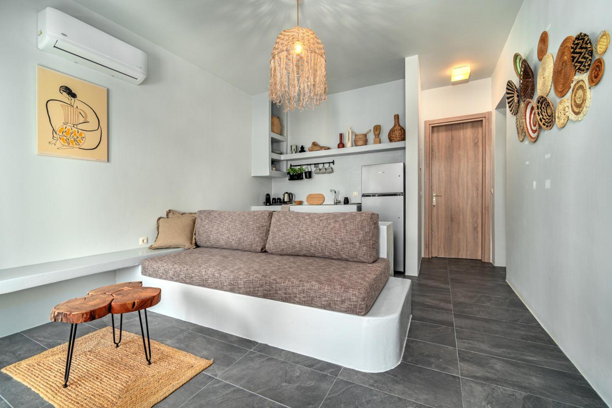 La Perla Suites Agioi Apostoloi  Dış mekan fotoğraf