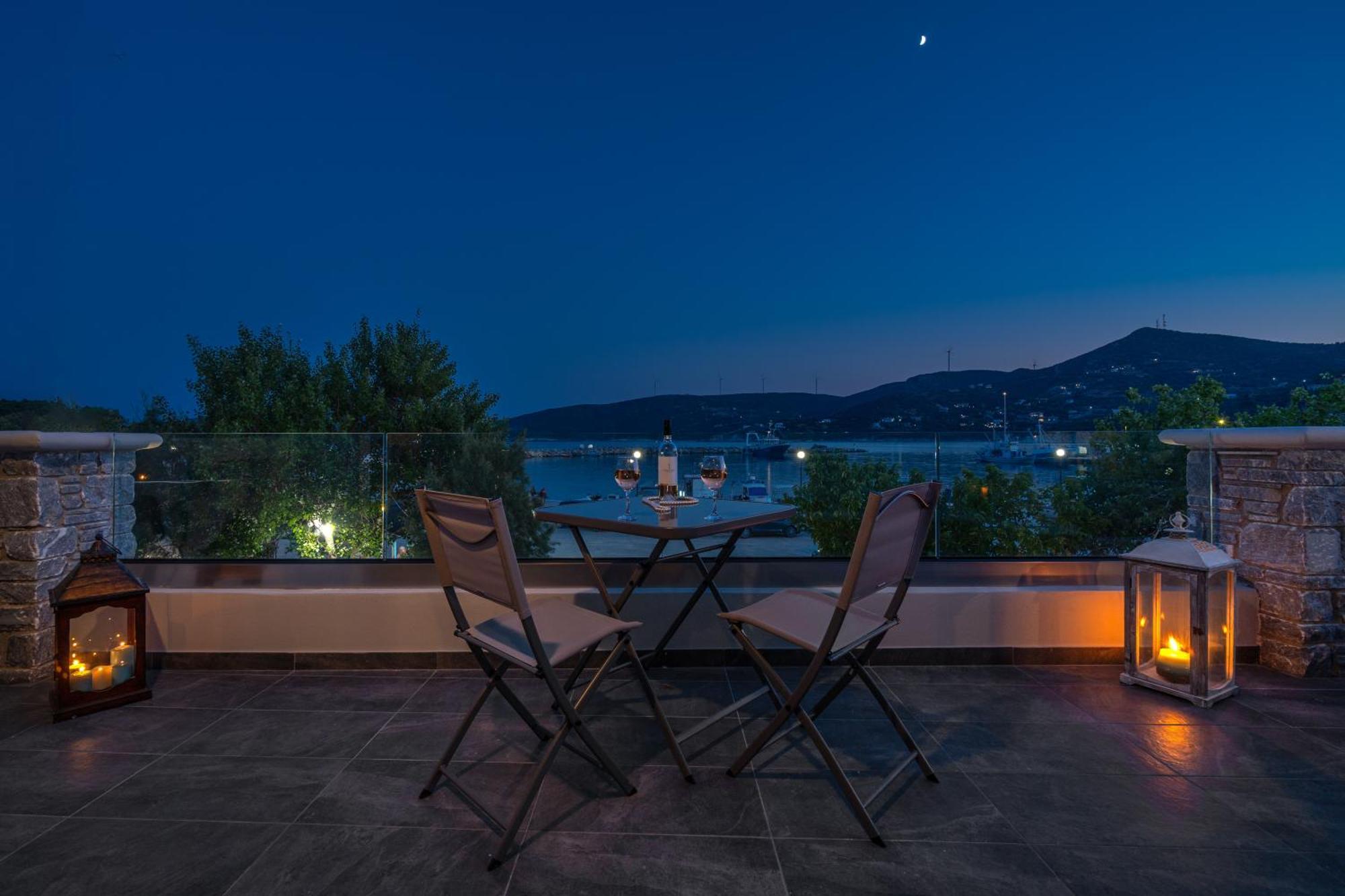 La Perla Suites Agioi Apostoloi  Dış mekan fotoğraf